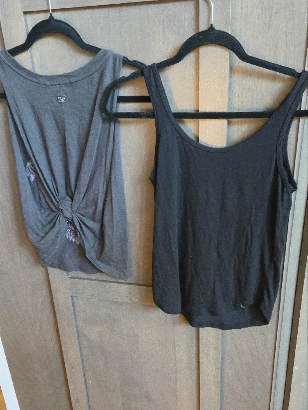 Billabong Black and Gray Graphic Tank Tops with Red Rose Accent